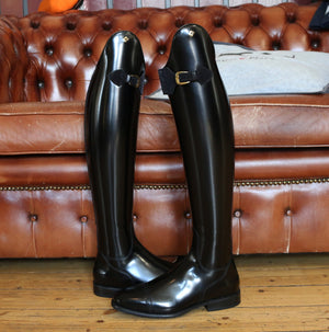 Die perfekte Passform: DeNiro Reitstiefel Geheimnisse