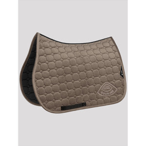 Equiline Schabracke Octagon Velvet Winter 2025 in elegantem Taupe mit Wabensteppung, ideal als Sattelunterlage für Pferde im Winter.