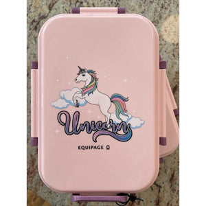 Einhorn Ballerina Lunch-Box in Rosa mit springendem Einhornmotiv und Regenbogenmähne – große Pausenbrot-Box für Kinder von Equipage.