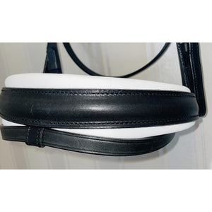 Otto Schumacher Trense Venedig Comfort XS weiß unterlegt, Stirnriemen Rivoli XL crystal bei shop.reitsport-loew.de