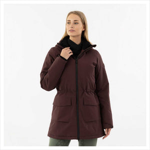 BR Dreiviertelmantel Femke - Damen Wasserdicht mit verstellbarer Taillenschnur und abnehmbarer Kapuze in Dunkelrot, ideal für Reiterinnen.