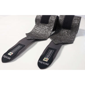 Equiline Stallbandagen 4m - Glitter Effekt in Silber-Schwarz, gewebt aus Lurexgarn für eleganten Look im Stallbedarf.