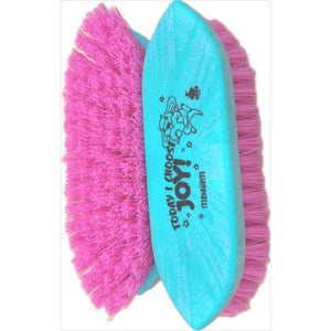Haas Pummel Mooh Wurzelbürste für Glück und Sauberkeit mit pinken Borsten und türkisfarbenem Griff, ideal für Stall & Pflege.