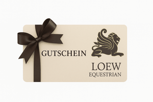 Reitsport Loew Geschenkgutschein mit edlem Design, brauner Schleife und goldfarbenem Löwenlogo. Perfekt als Geschenk für Reitbegeisterte.