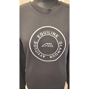 Detailansicht des Equiline Sweatshirts aus der Glamour Kollektion mit edlem Logo-Print und Strass für stilbewusste Reiterinnen.