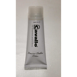 Cavallo Schuhcreme 75ml für Stiefelpflege in weißer Tube. Ideal zur Lederreinigung, Pflege und Imprägnierung von Reitstiefeln.