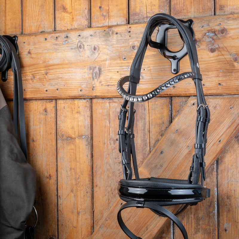 Trense Elegant – Lackleder und Crystal Shading