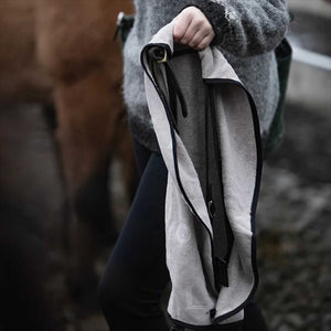 L´Evoine Trensentuch aus Baumwolle zur Lederpflege, maschinenwaschbar und ideal zum Schutz von Zaumzeug im Reitstall.