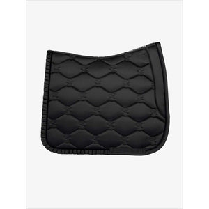 PS of Sweden Schabracke Ruffle Black mit PS Monogram in anatomischer Form, große Widerristfreiheit, ideal für Dressur-Sättel.